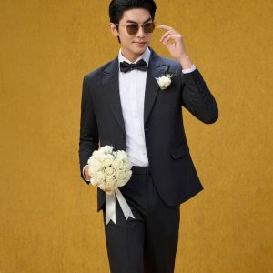 Áo Vest Đen Kẻ Sọc Nhỏ Biluxury 8AVBS401DEN Và Quần Âu